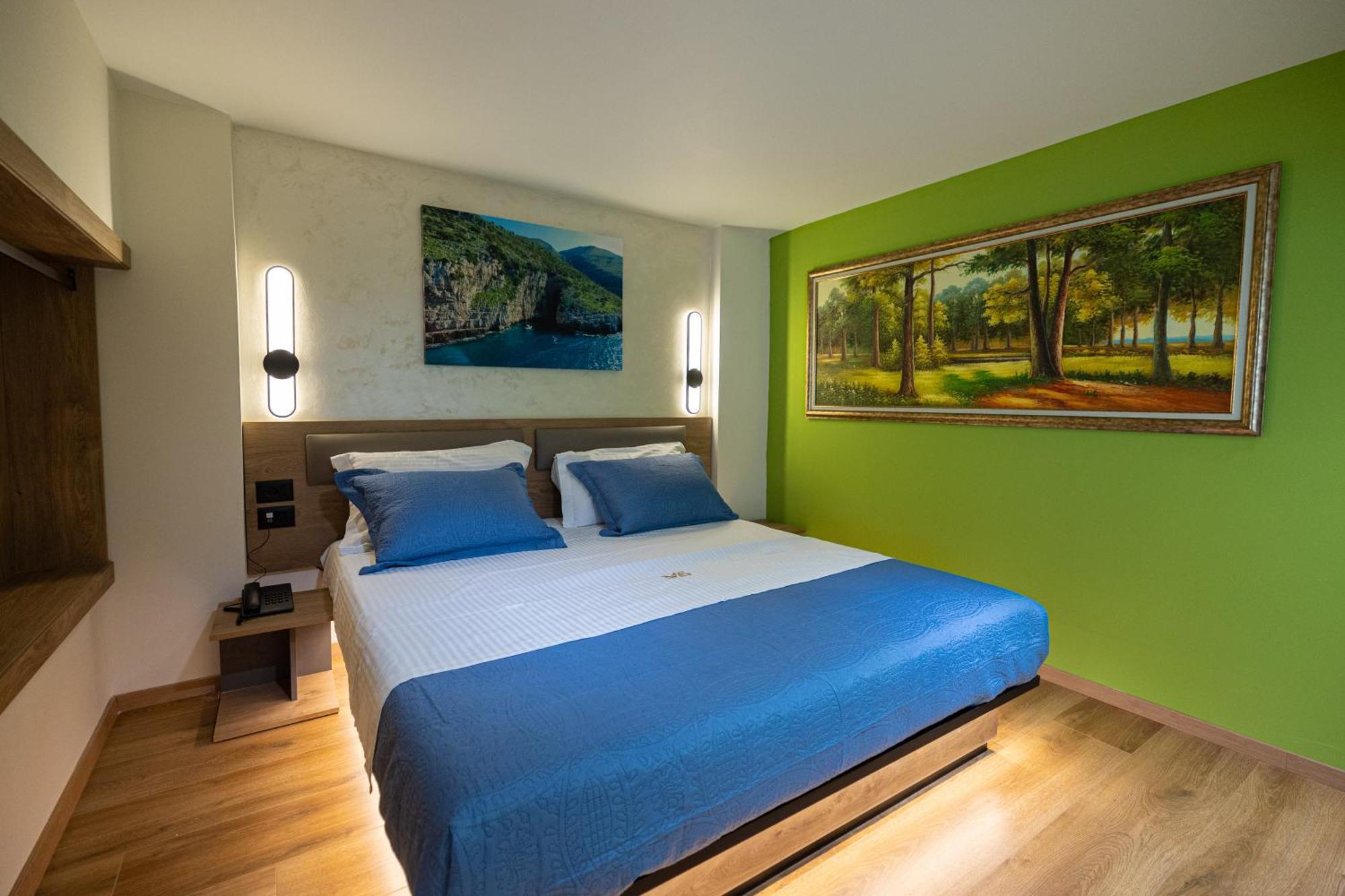 Mustafa Suites Vlore Exterior photo